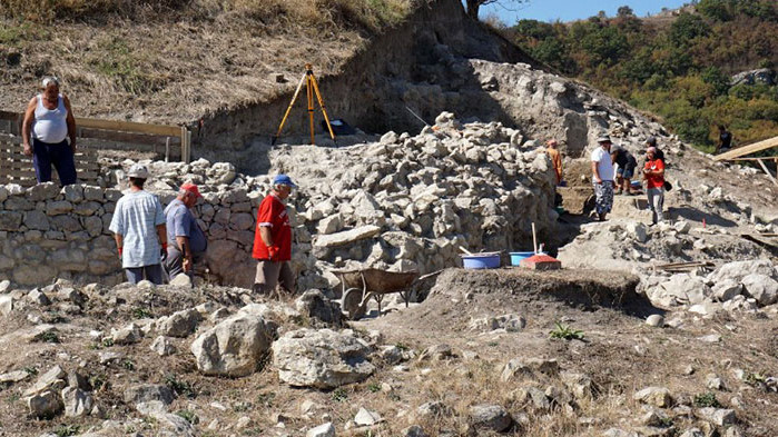 Солниците край Провадия - най-старият град, открит досега в Европа