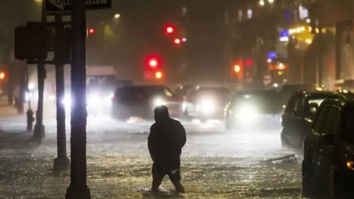 Ню Йорк под вода.Обявено е извънредно положение