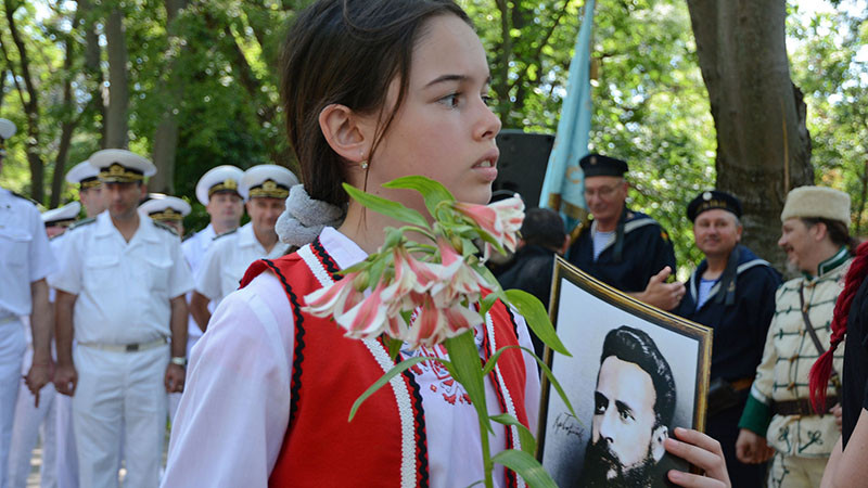 Варна се поклони пред падналите за свободата и независимостта на България